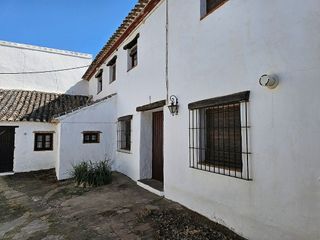 Cortijo en venta en Archidona