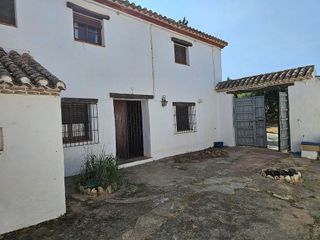 Cortijo en venta en Archidona