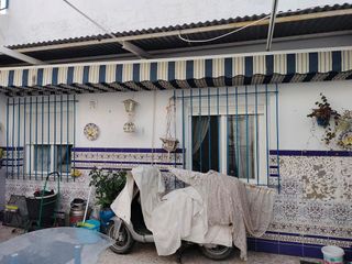 Chalet en venta en Núcleo Urbano en Chiclana de la Frontera