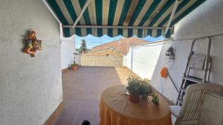 Casa adosada en venta en Sant Esteve Sesrovires