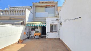 Casa adosada en venta en Sant Esteve Sesrovires
