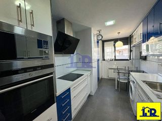 Piso en venta en Reyes Católicos - Paseo San Antonio en Cuenca