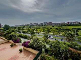 Piso en venta en Valdenoja - La Pereda en Santander