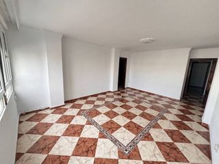 Piso en venta en La Paz - Segunda Aguada - Loreto en Cádiz