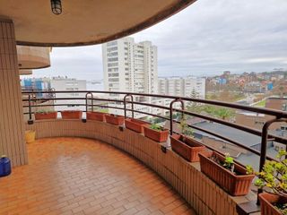 Piso en venta en El Sardinero en Santander