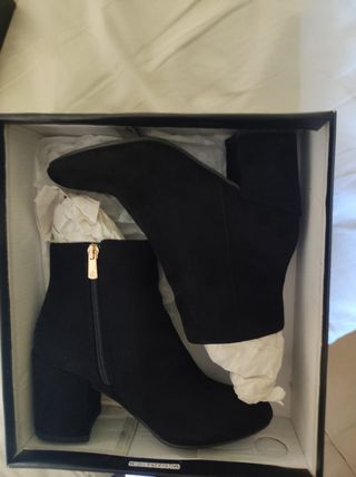 Stivaletti Primadonna neri n.36