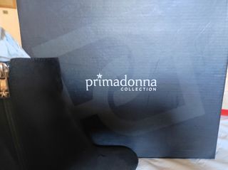 Stivaletti Primadonna neri n.36