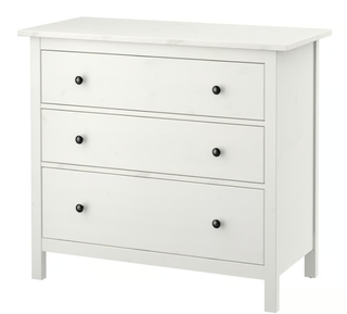 Cómoda Hemnes blanca IKEA