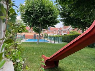 Casa pareada en venta en Ensanche en Alcalá de Henares