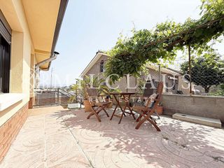 Chalet en venta en Can Parellada en Terrassa