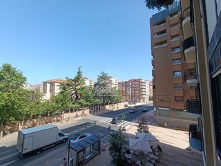 Piso en venta en Cascajos - Piqueras en Logroño