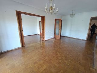 Piso en venta en Cascajos - Piqueras en Logroño