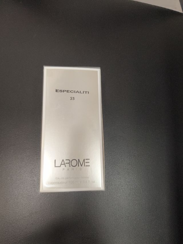 LAROME Paris Especialiti 55 - Perfume