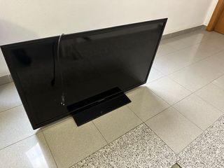 ***URGE VENDER**** TV ansonic 32" Smart j