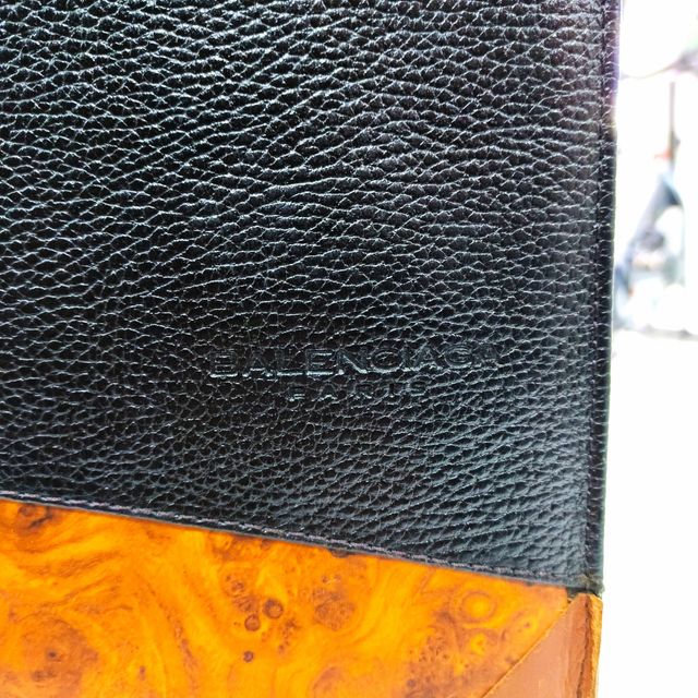 CARTERA MALETIN BALENCIAGA CON LLAVE