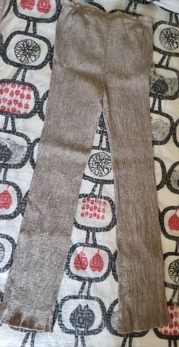 Pantalón Zara beige M