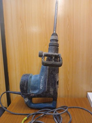 Martillo demoledor Makita HR5211C 1500W