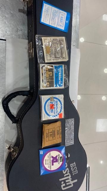 GUITARRA ELECTRICA GIBSON LES PAUL STUDIO USA CON MALETIN ORIGINAL RIGIDO