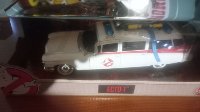 Ecto-1 Ghostbusters: Modellino Auto