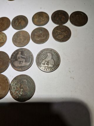19 Monedas 1870: 2, 5 y 10 céntimos