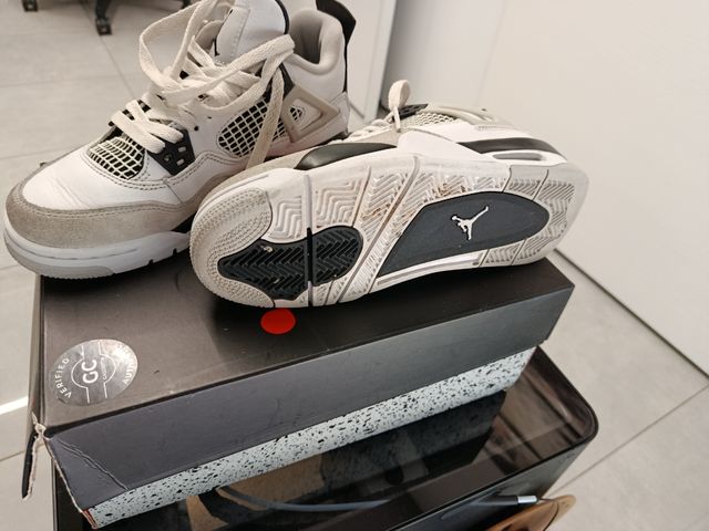 Nike Air Jordan 4 Military Black