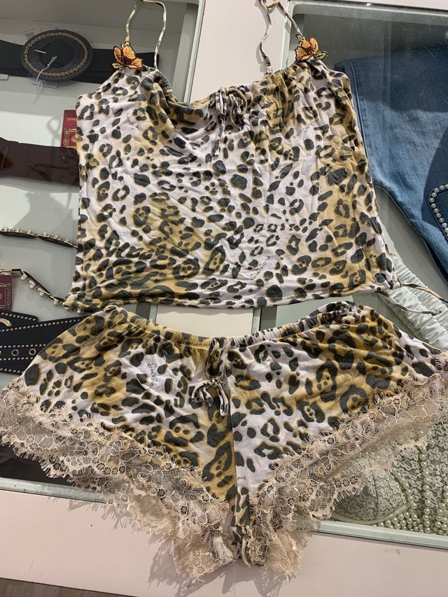 Pijama corto leopardo