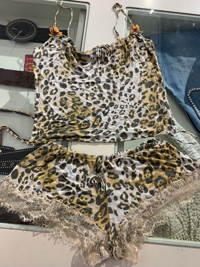 Pijama corto leopardo