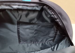 Raquetero Artengo con neceser