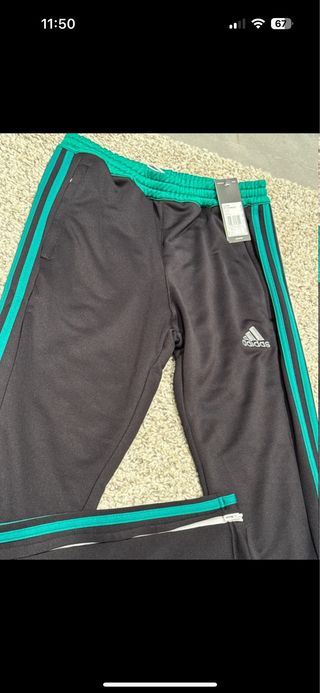 Pantalón Adidas - Negro y Verde