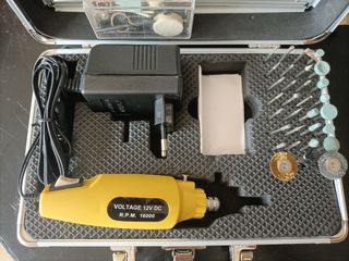 Maletin Dremel + accesorios