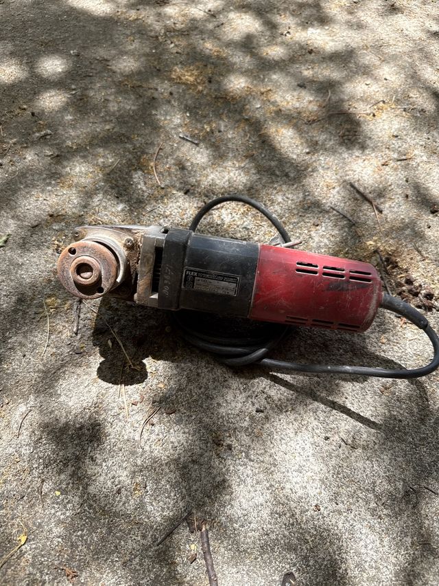 Amoladora Flex - herramienta usada