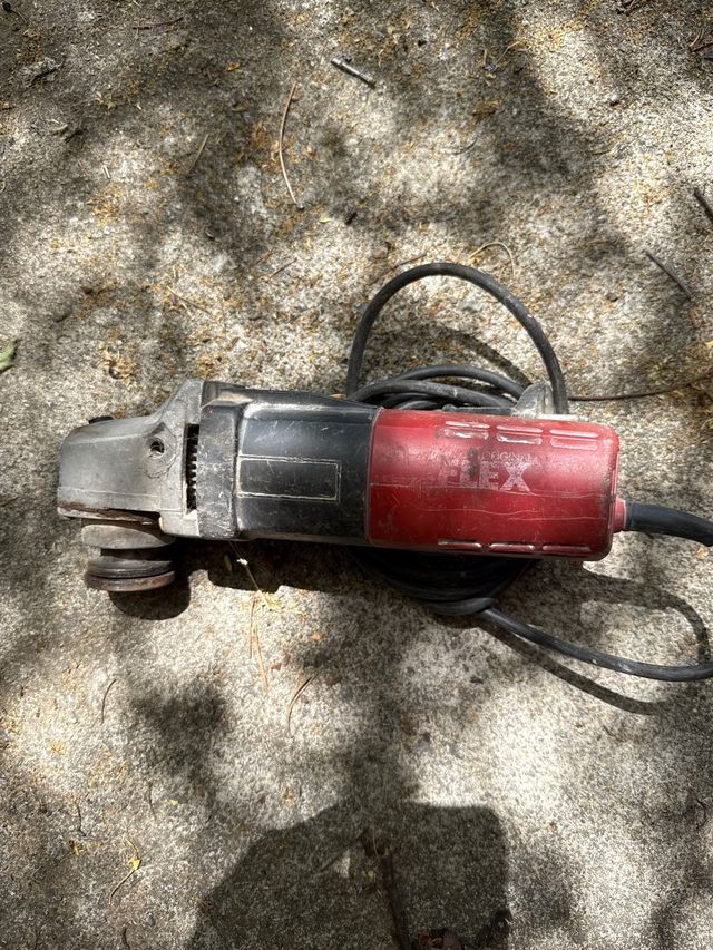 Amoladora Flex - herramienta usada