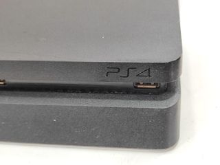 CONSOLA SONY PS4 SLIM 500GB NEGRO + CABLES