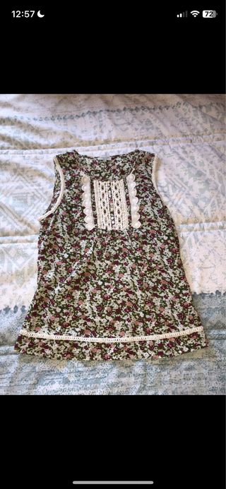 Blusa de tirantes con estampado floral - Talla S