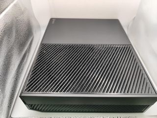 CONSOLA XBOX ONE 500GB NEGRO + CAJA