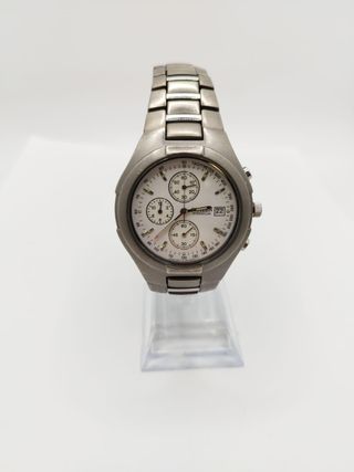 RELOJ CITIZEN TITANIUM 0510 ESFERA BLANCA CORREA METALICA