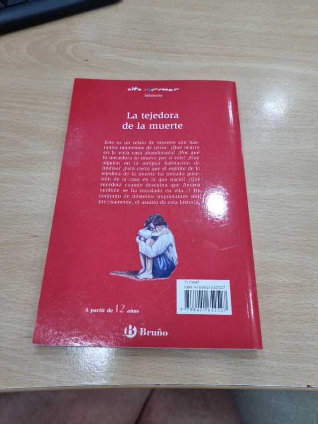 La tejedora de la muerte (Alta Mar / Open Sea) ...