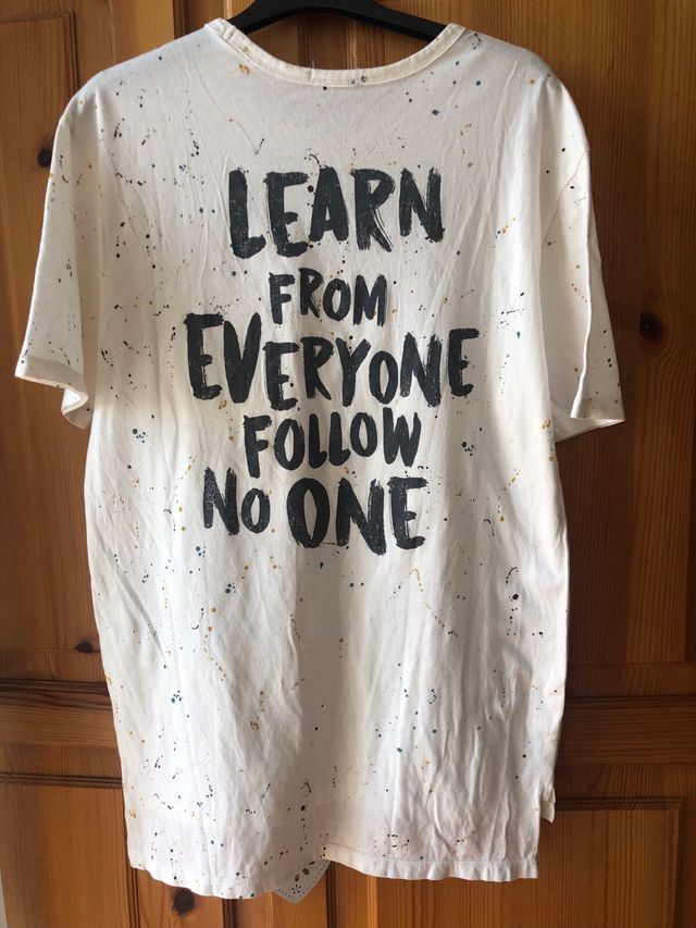 Maglietta bianca con stampa