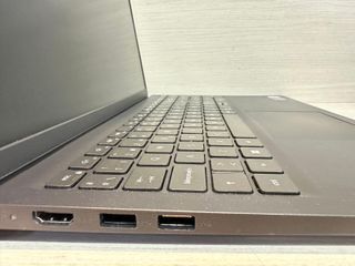 PORTATIL DELL VOSTRO 3520 CORE I7-1255U, 16 GB, 512 GB SSD + CARGADOR