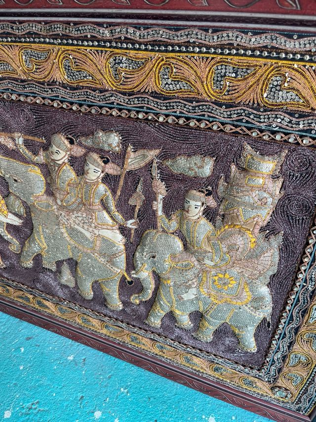 Tapiz Tailandés Bordado Elefantes