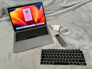 MacBook Air 13" Retina (2018) i5 con caja original