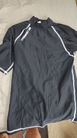 Camiseta deportiva kayak o surf M-L negra