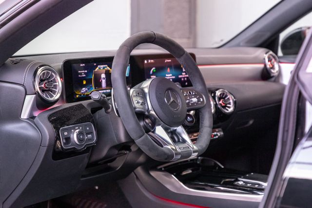 Mercedes-Benz Clase CLA45 S AMG (2021)