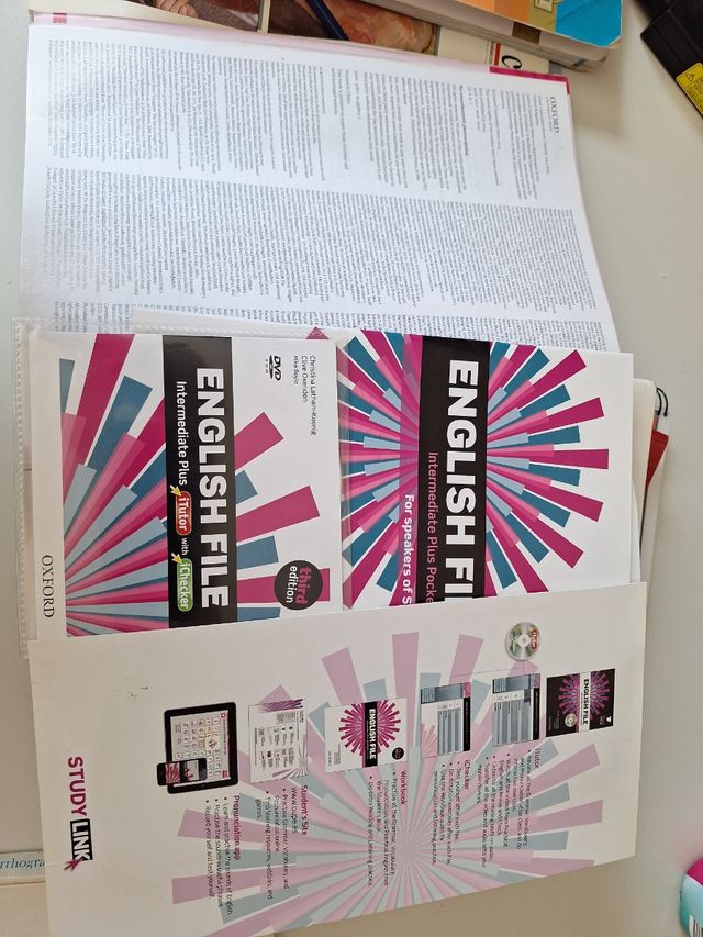 English File intermediate Plus third edition