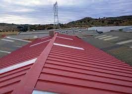 Panel sándwich rojo - techos