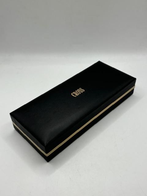 BOLIGRAFO DE GEL CROSS  8523 + CAJA Y PAPELES