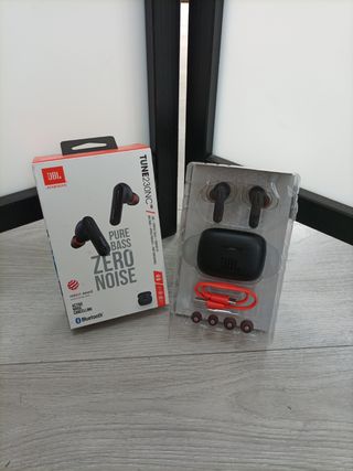 JBL Tune 230 NC TWS Auriculares inalámbricos IPX4