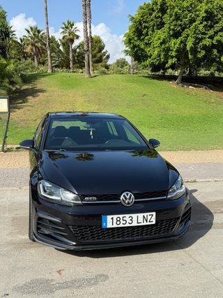 Volkswagen Golf 7.5 2017 GTD 