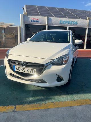 Mazda 2 2020