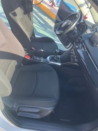 Mazda 2 2020